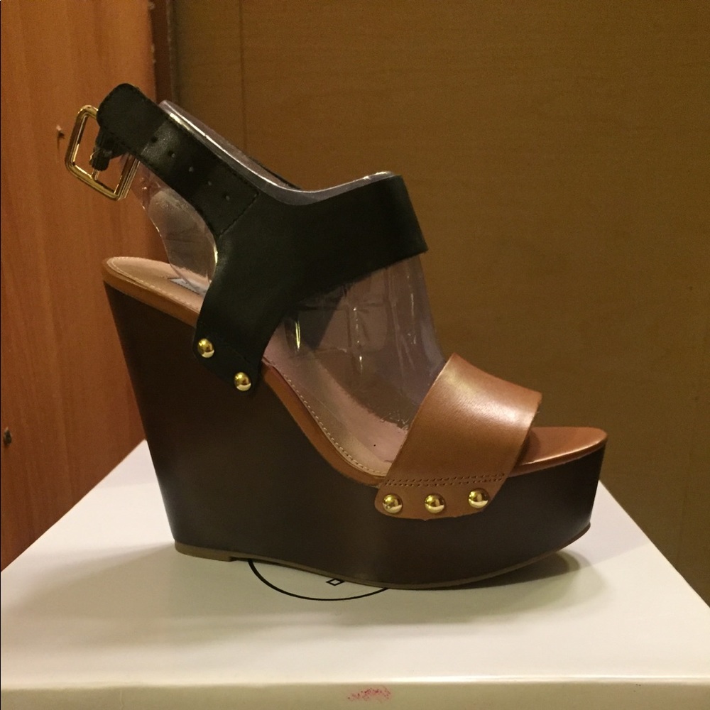 Luucy black mult